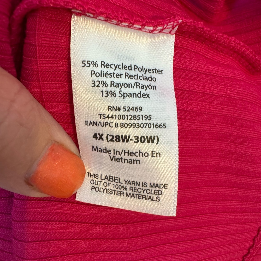 PRETTY PINK TOP w/NECKLINE CUTOUT DETAIL PLUS: 4X #W - Picture 7 of 8